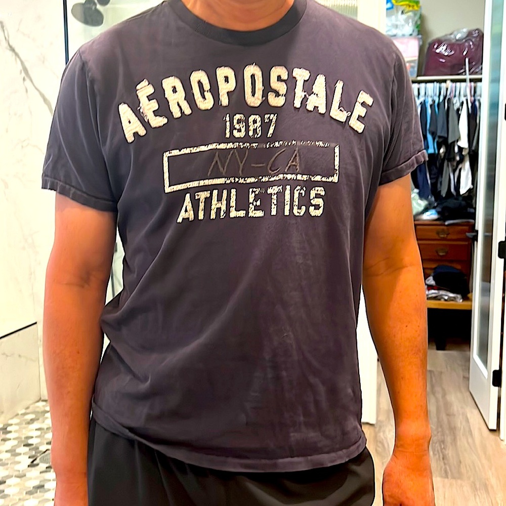 Aeropostal T-shirt